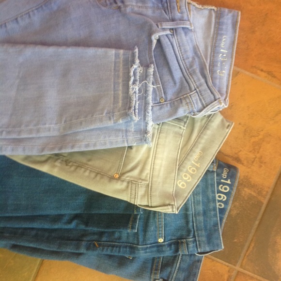 3 Pak Gap Skinny Jeans EUC - Picture 6 of 6